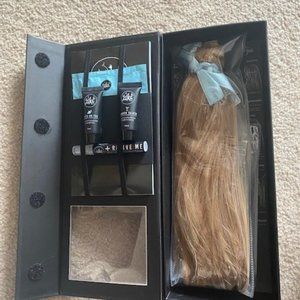 BNIB Zala Hair Extension 16" Ponytail